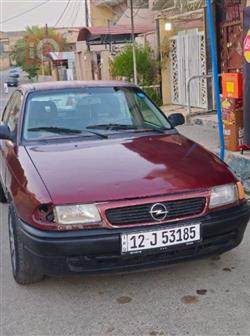 اوبل استرا